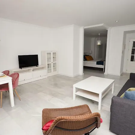 Calle Abejar,plaza Cordoue